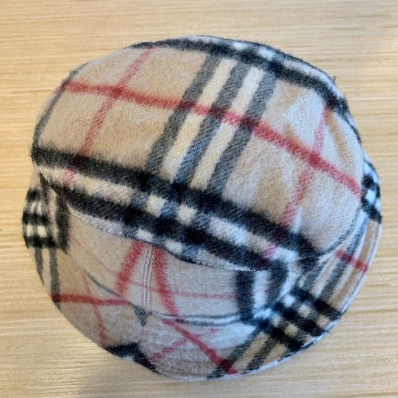 Burberry London Cashmere Wool Bucket Hat - Picture 3 of 4
